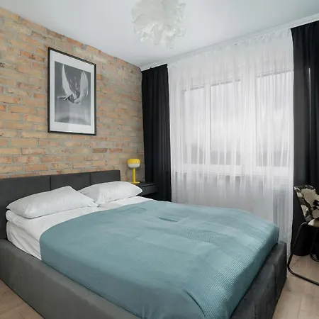 Appartement Spacious In A Quiet Area Of By Renters *